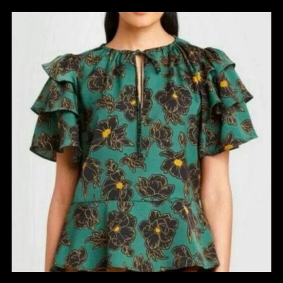 Who What Wear Tops - 🎉HP🎉Who What Wear Boho Green Royal Blooms Ruffle Sleeve Peplum Top Size M NWOT